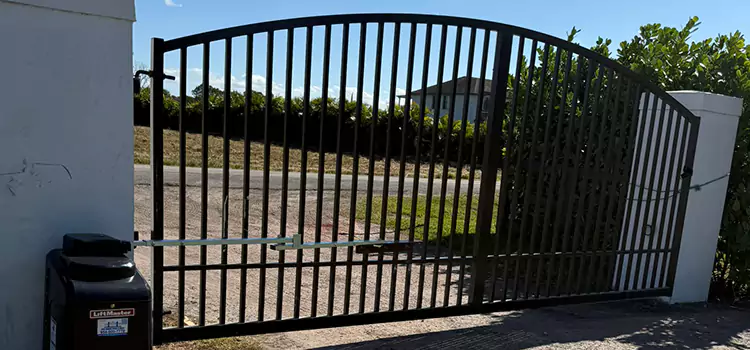 Driveway Fence Repair Cinco Ranch