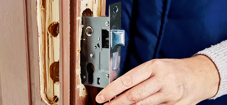 Garage Door Lock Replacement Cinco Ranch